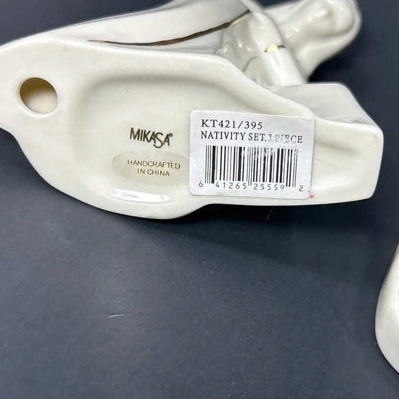 Mikasa nativity porcelain and gold tone - Picture 8 of 10